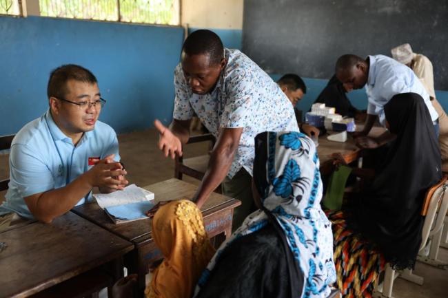 走过岁月峥嵘 共赴当代化新征途——习近平主席复信津巴布韦老战士传话中非友好续写新篇