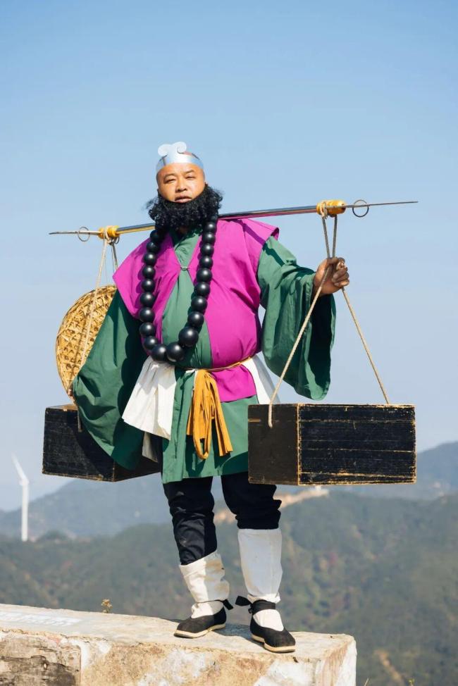 一群广西村民拍出大话西游 草根创意走红网络