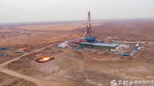 天山观察丨塔里木油田钻出250座“地下珠峰”