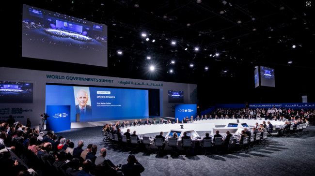 世界顶尖科学家峰会在阿联酋迪拜举行