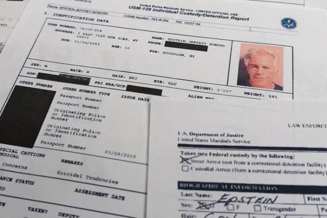 爱泼斯坦疑曾被女孩质问带她们去哪 魔鬼的真相揭露