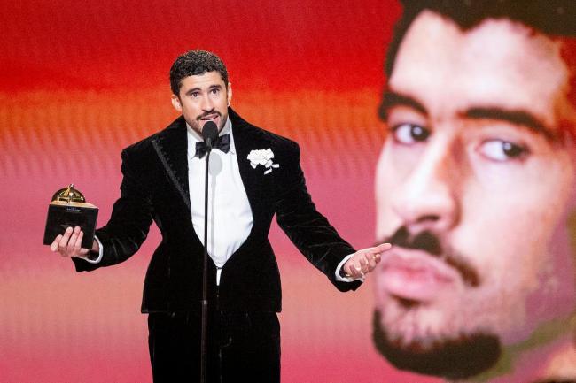 特朗普怒斥格莱美主持人诽谤 白宫与娱乐圈法律大战