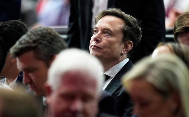 爱泼斯坦死亡疑云再添关键爆料人 证据曝光揭露权贵真相