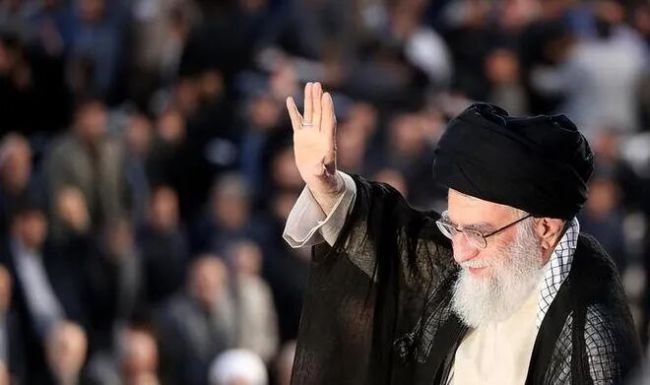 冰面下的巨鲸：伊朗影子经济的真相 影子经济支撑政权存活