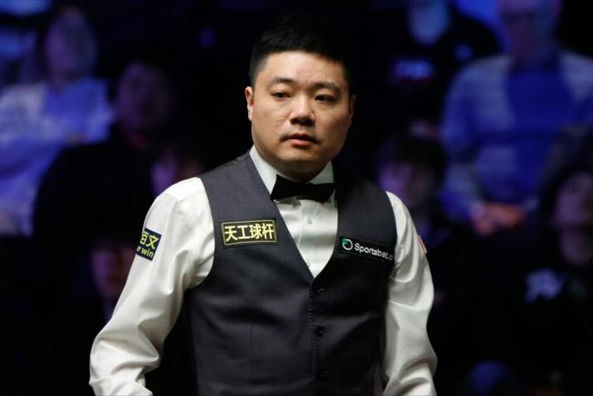 丁俊晖3-5首轮出局遭批毫无斗志 态度问题引热议