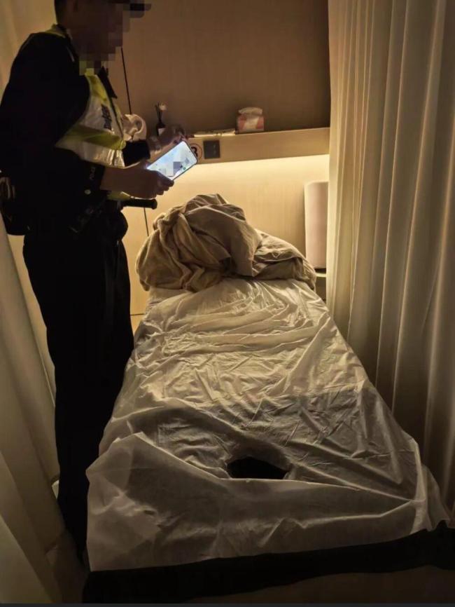 推拿店技师猥亵顾客被行拘 涉事员工刚入职三天