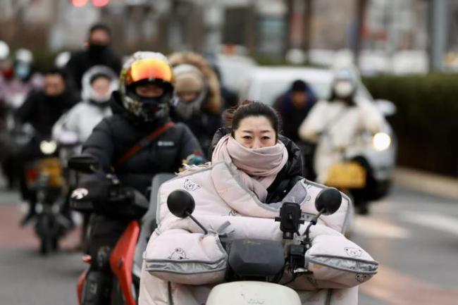 北京大风寒潮双预警持续生效
