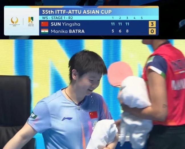 孙颖莎小跑上前和印度队教练握手 战术革命的背后