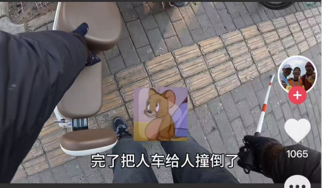 除了盲东谈主 盲谈上什么王人有 视障者的出行逆境