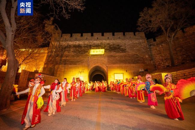 夜游模式开启 八达岭夜长城将于除夕开放