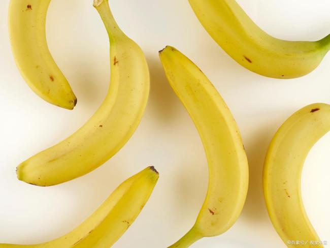 山东一男子为降血压，每天坚持吃香蕉，半年后他的血压情况如何