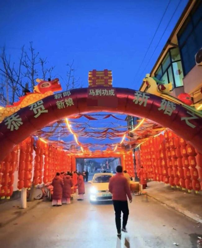 取名马到功成男子拿快递被疑是网名 趣事多多