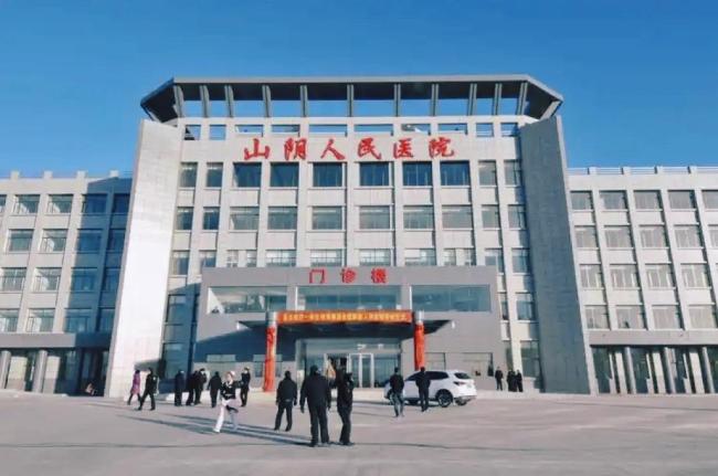 工厂爆炸致5死 涉事企业成立仅半年多 安全生产警钟再响