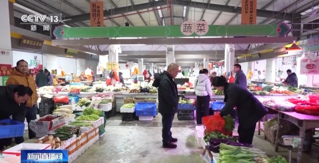 千年古鎮(zhèn)迎新春 消費(fèi)場(chǎng)景升級(jí)煙火氣更濃