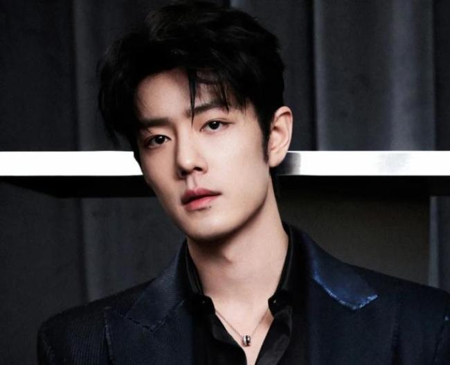 微博之夜向肖战杨幂致歉 座位风波背后的隐秘较量