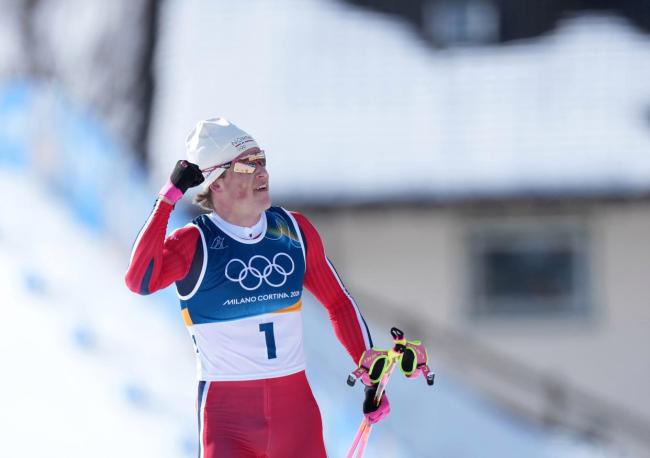 越野滑雪男人双追赶决赛：李明林无得益，克莱博夺冠