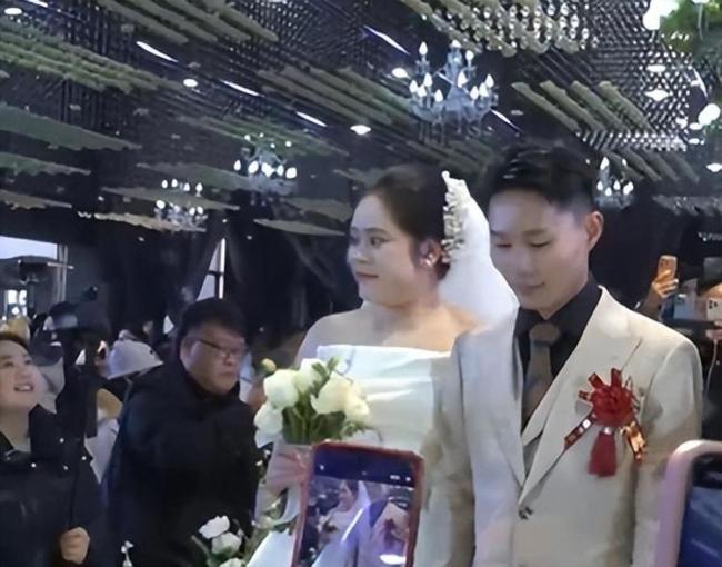 被拐15年回家的申聪大婚 寻亲家庭共庆团圆