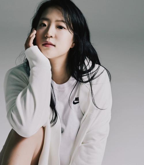 申裕斌打累了可以望望素质的脸 颜值与竞技的双重焦点