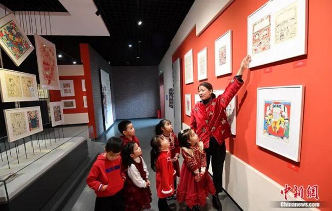 “工作劳模”灶王爷上天都汇报啥 善恶言行功过是非