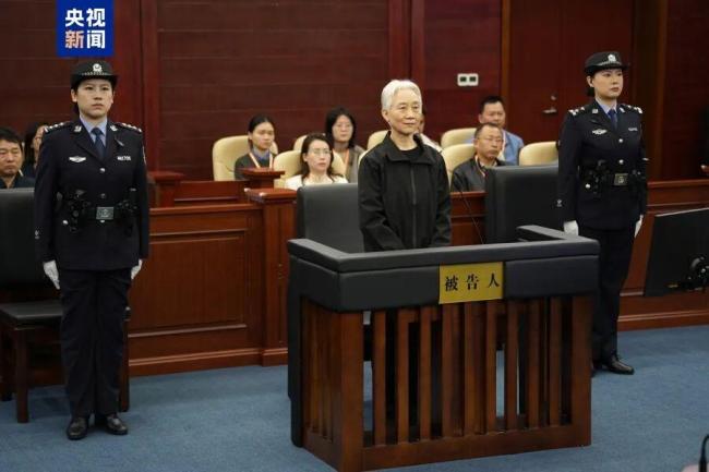 今年已有三名正部级官员落马 反腐持续高压