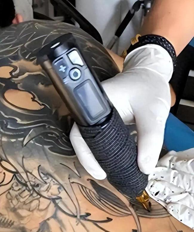 14岁男孩文死后遭异样眼神不敢上学