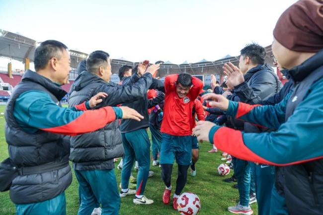 河南队热身赛1-2不敌中甲球队 降级风险陡增