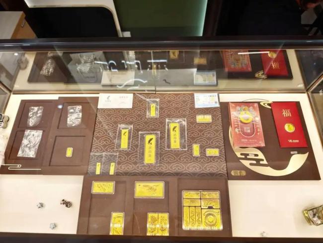 2700克金条388元购入1121元出手 五年增值近三倍