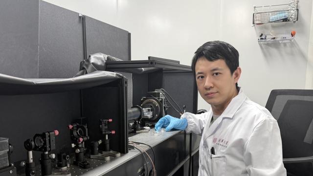 清华颠覆3D打印技术 亚秒级体积打印诞生