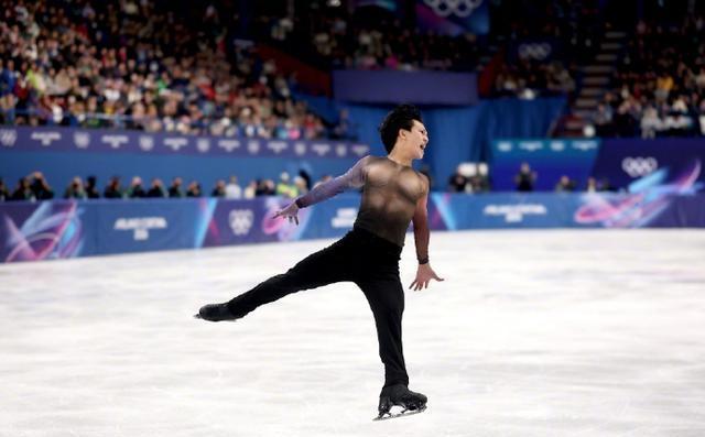 花滑编舞师冬奥赛场上演换装秀 高强度多线运营新常态