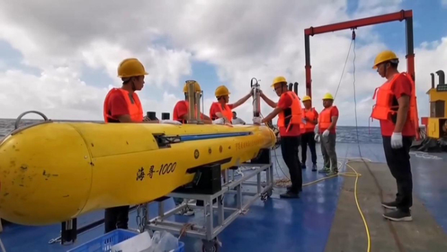 中国“洗船”机器人挺进马六甲海峡 智能装备助力航运