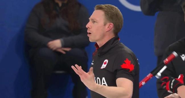 瑞典队投诉加拿大选手用手指碰壶身 争议引爆冰壶赛场