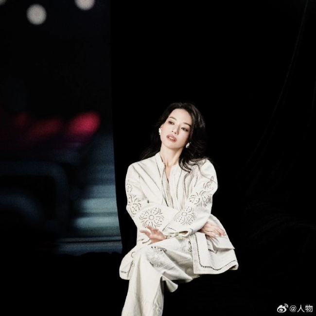 舒淇称最莫得安全感是走红毯 高跟鞋忌惮与童年暗影