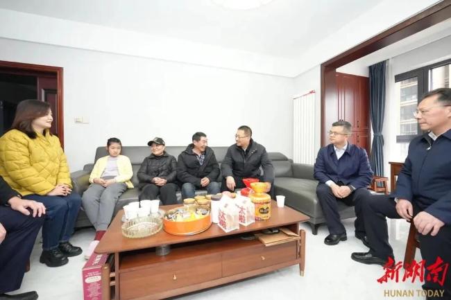 湖南省委副书记,慰问张超烈士家属 传递党和政府关怀