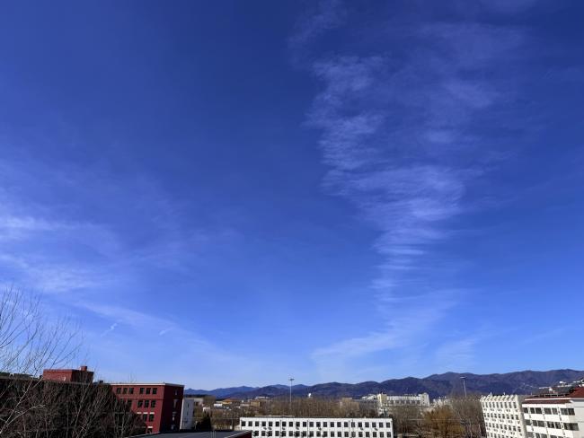 京城天空迎来“除夕蓝”