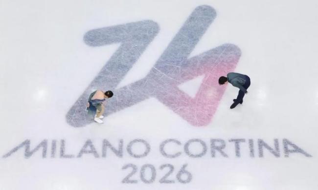 双人滑传奇彼此鞠躬致谢,隋文静/韩聪:我们已赢了