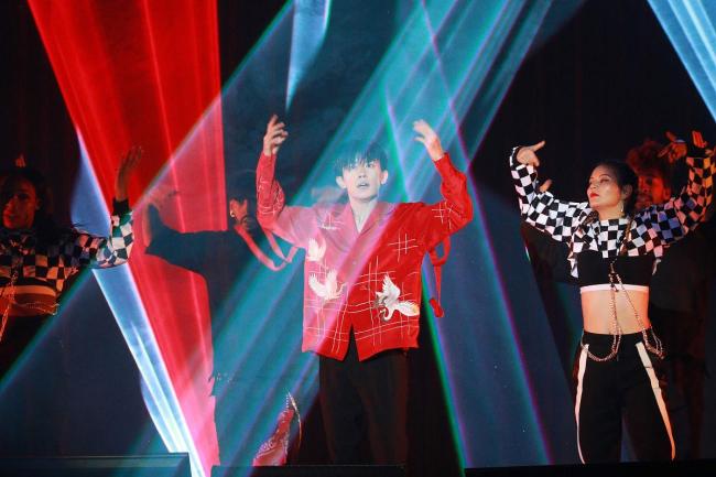 春晚变迁藏着中国科技的进阶密码 创新演绎未来