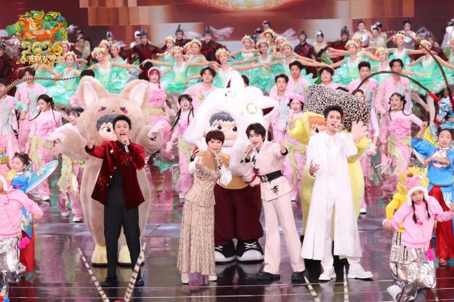 檀健次新歌北京台春晚首唱 京味文化家宴暖新春