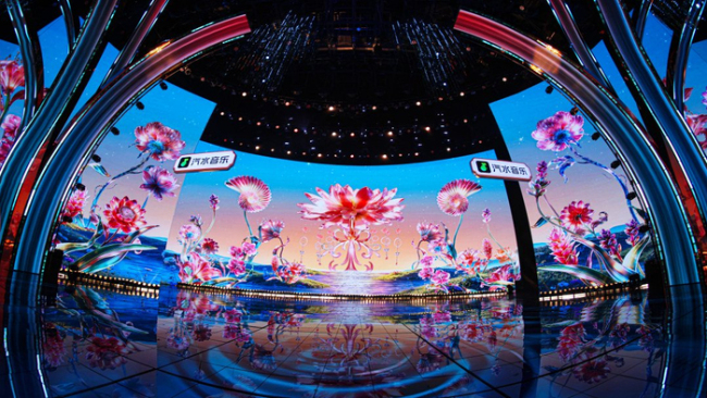 湖南卫视春节大联欢 收视热度口碑三丰充