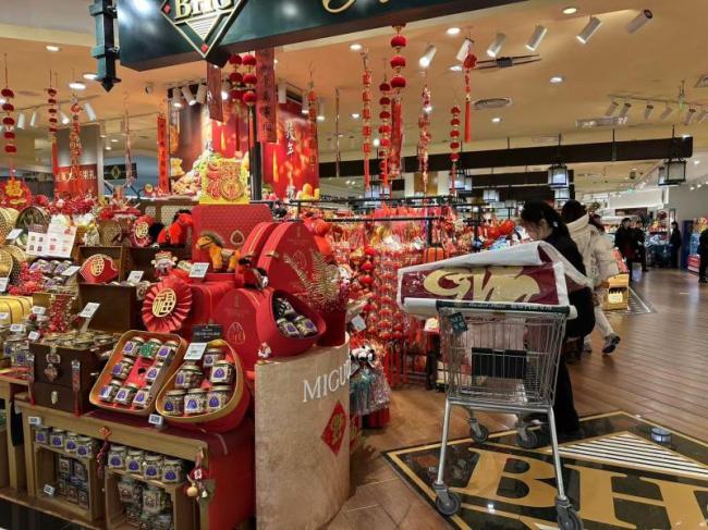 年轻人当起年夜饭“主理人” 创意菜式添新意