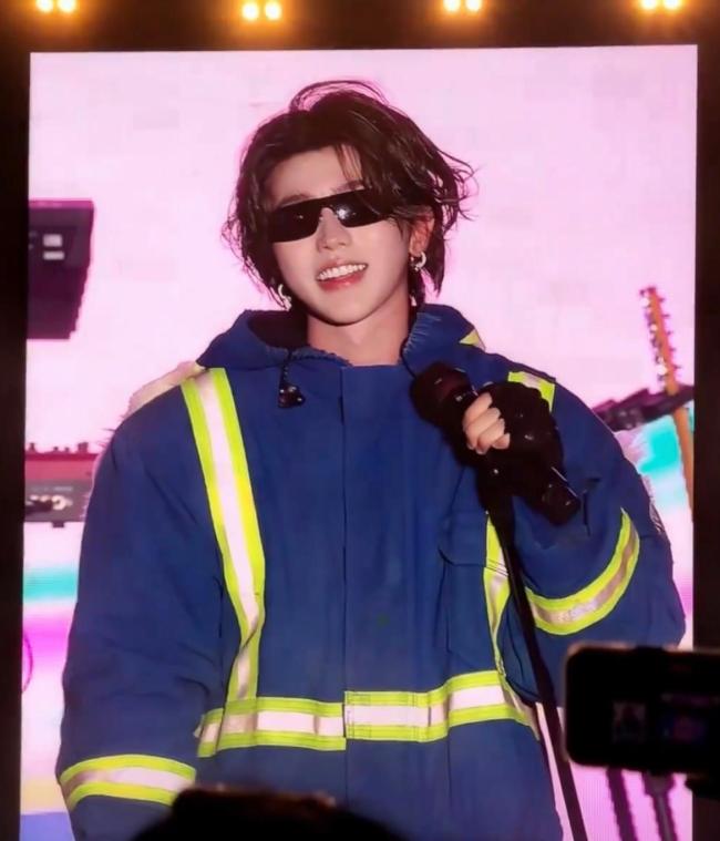 蔡徐坤大声说Chinese New Year 坚定文化自信