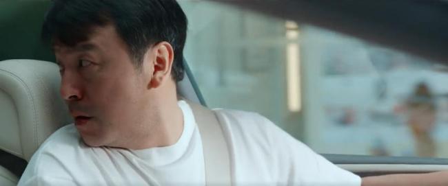 张艺谋这部国安大片看完头皮发麻 揭秘野蛮东谈主若何成为棋子