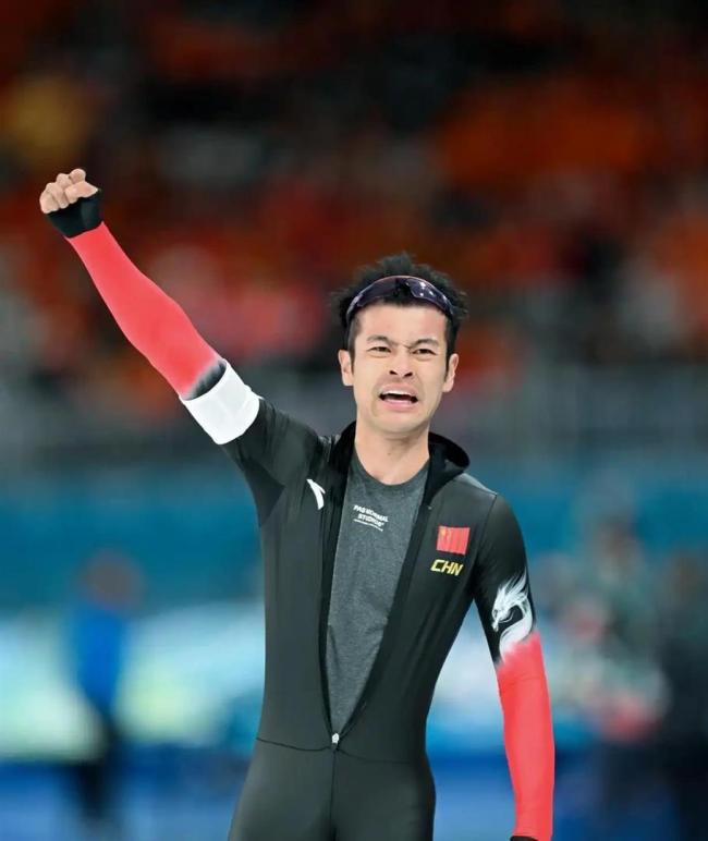 宁忠岩说一切都值得 亚洲速滑新纪录