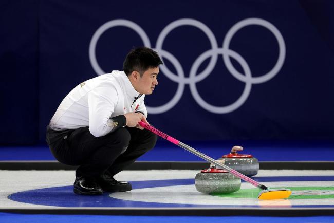 徐晓明未能弥补男子冰壶的遗憾 41岁老将再战冬奥
