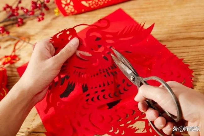 外国游客：到中国过春节不虚此行 体验中国文化热潮