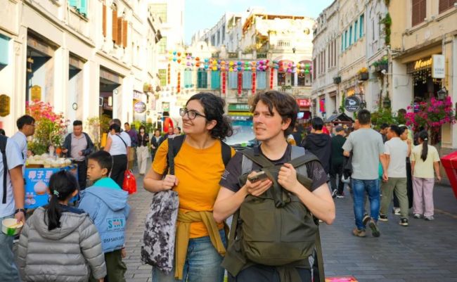 “寻年之约”中,看见一个蒸蒸日上的中国