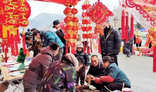 苑舉正回山東老家過年滿滿幸福感 親情與傳統(tǒng)交織的溫暖旅程