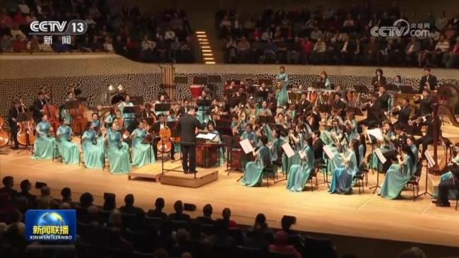 全球多地举办活动 共庆新春佳节 中外友人共度佳节