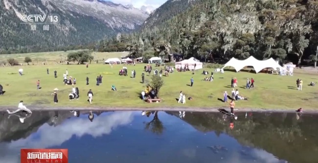 打卡电影取景地 多重福利解锁文化年味