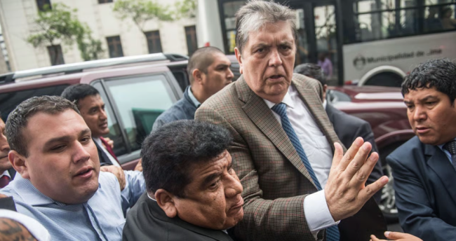 一顿中餐何以掀翻秘鲁政坛 政治动荡与地缘博弈交织