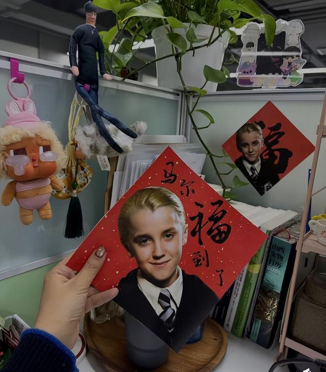 这届年轻人的春节路子相当野 传统与创新共舞